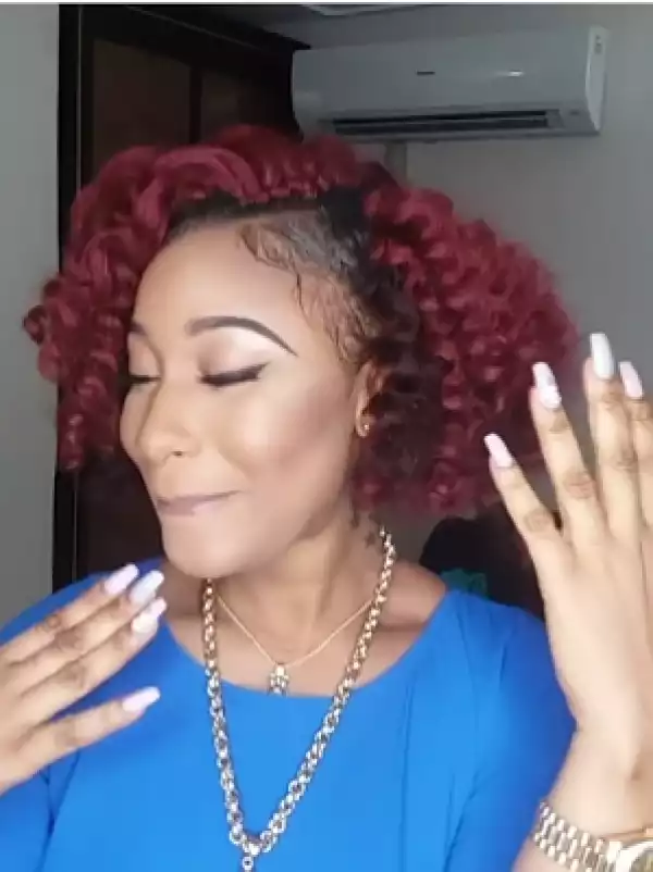 Tonto Dikeh Spotted Dancing Without Her Wedding Ring On (Photos)